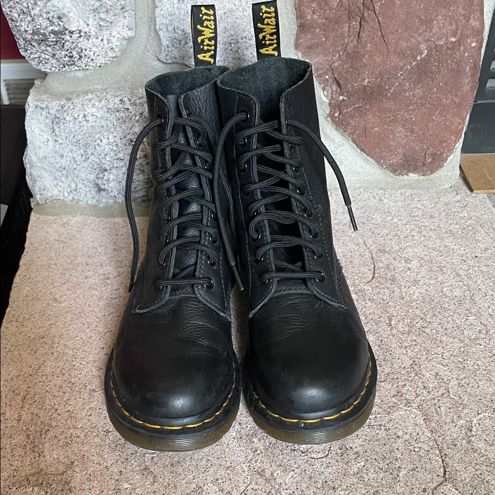 Dr. Martens Pascal Boots Soft Leather